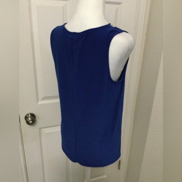 Tiana B. Blue Sleeveless Top with Embellished Neck Size M - Picture 3 of 9